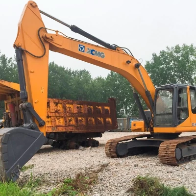 XE490DLL Excavator with a long boom reach